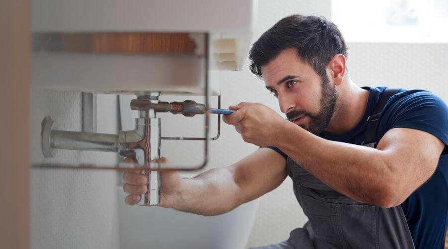 Local water heater installation in Wingate, IN